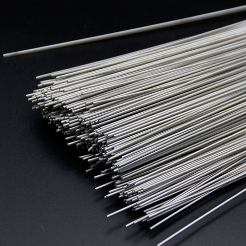 Galvanized straight cut wire prepared for fabrication