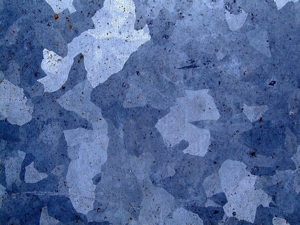 Galvanized zinc coating surface texture on steel