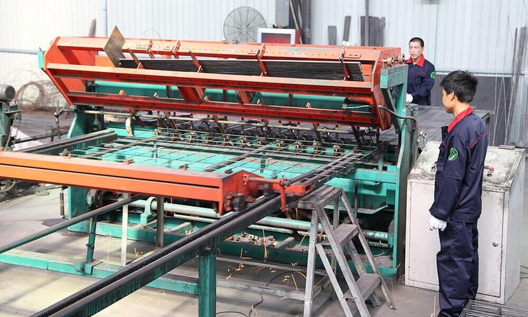 Mesh panel production area