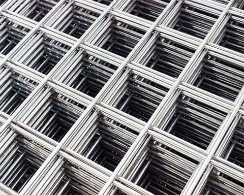 Welded fence panels prepared for a project comparison
